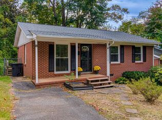 1279 Tredwell Dr, Winston Salem, NC 27103