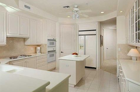 4th image of 4811 Island Pond Ct Unit 502