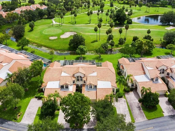 576 W Palm Aire Drive, Pompano Beach, FL 33069