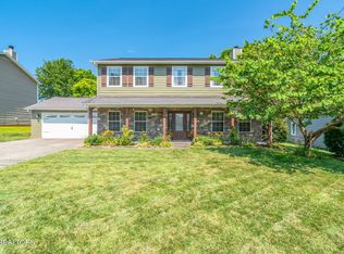 9209 Countryway Dr, Knoxville, TN 37922