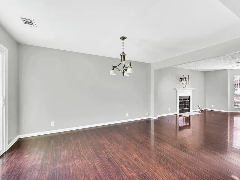 121 Deer Ridge Ln — Photo 17