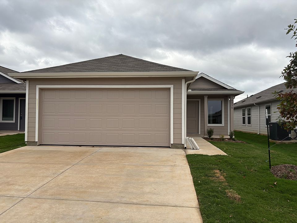 1st image of 4036 Equestrian Dr