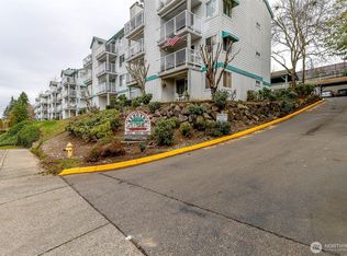 Redondo Vista, Federal Way, WA 98003