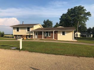 7 Lake Ct, Catlin, IL 61817