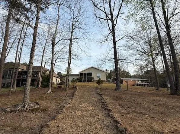 100 Bay Hills Dr, Jasper, AL 35504