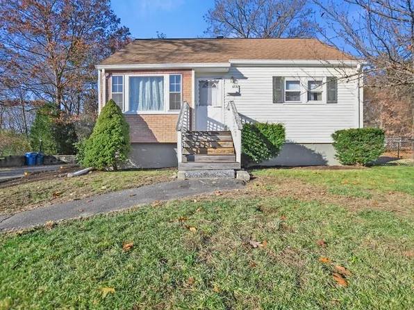 1232 Shawsheen St, Tewksbury, MA 01876
