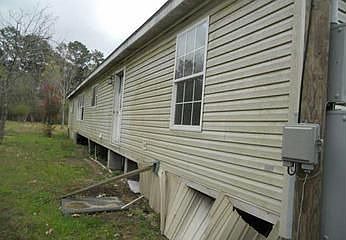 2nd image of 21202 Plaza Cir