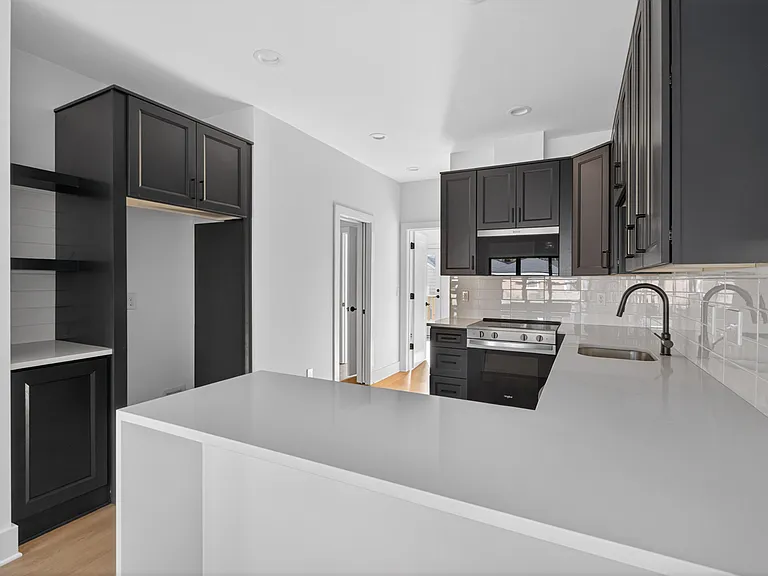 2203 Tampa Ave #A — Photo 5