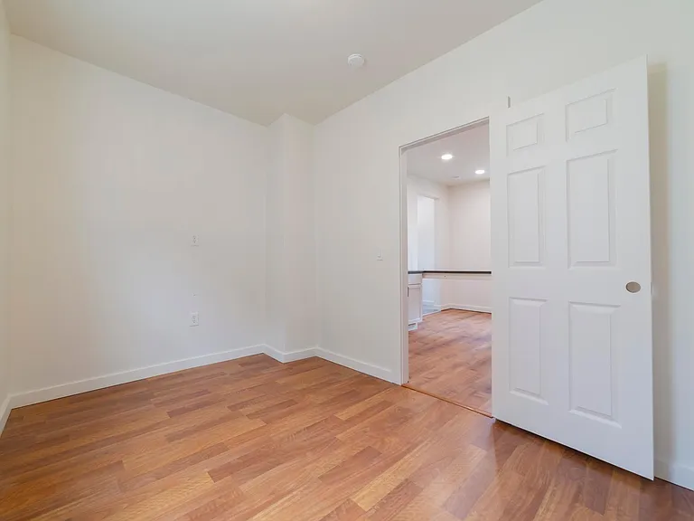 6021 Pear Ave #B — Photo 13