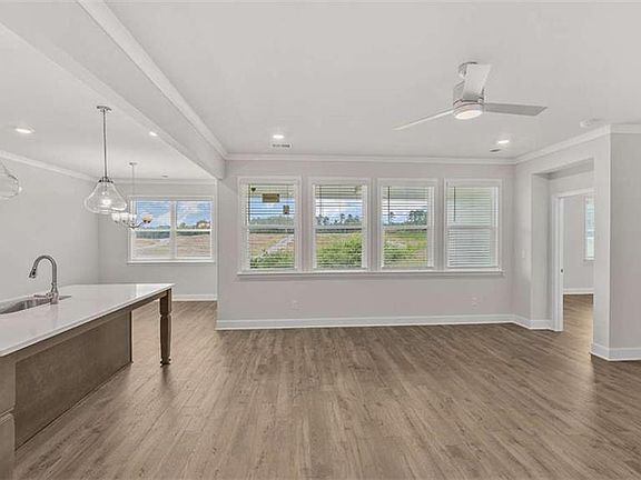 3rd image of 1221 Kingston Ave