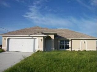 4216 NE 22nd Pl, Cape Coral, FL 33909
