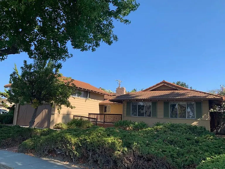 1014 Ticonderoga Dr — Photo 10