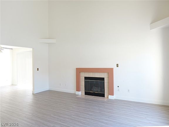 4th image of 8464 Vast Horizon Ave