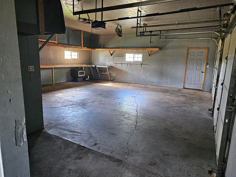 5886 Main St — Photo 2