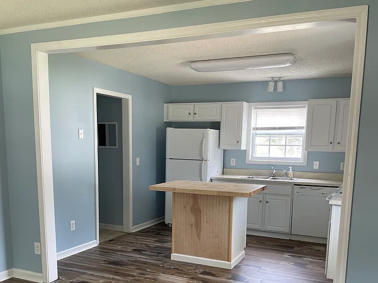 425 Florida St — Photo 2