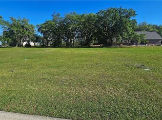 58 Ocean Breeze Blvd SE, Waverly, GA 31565