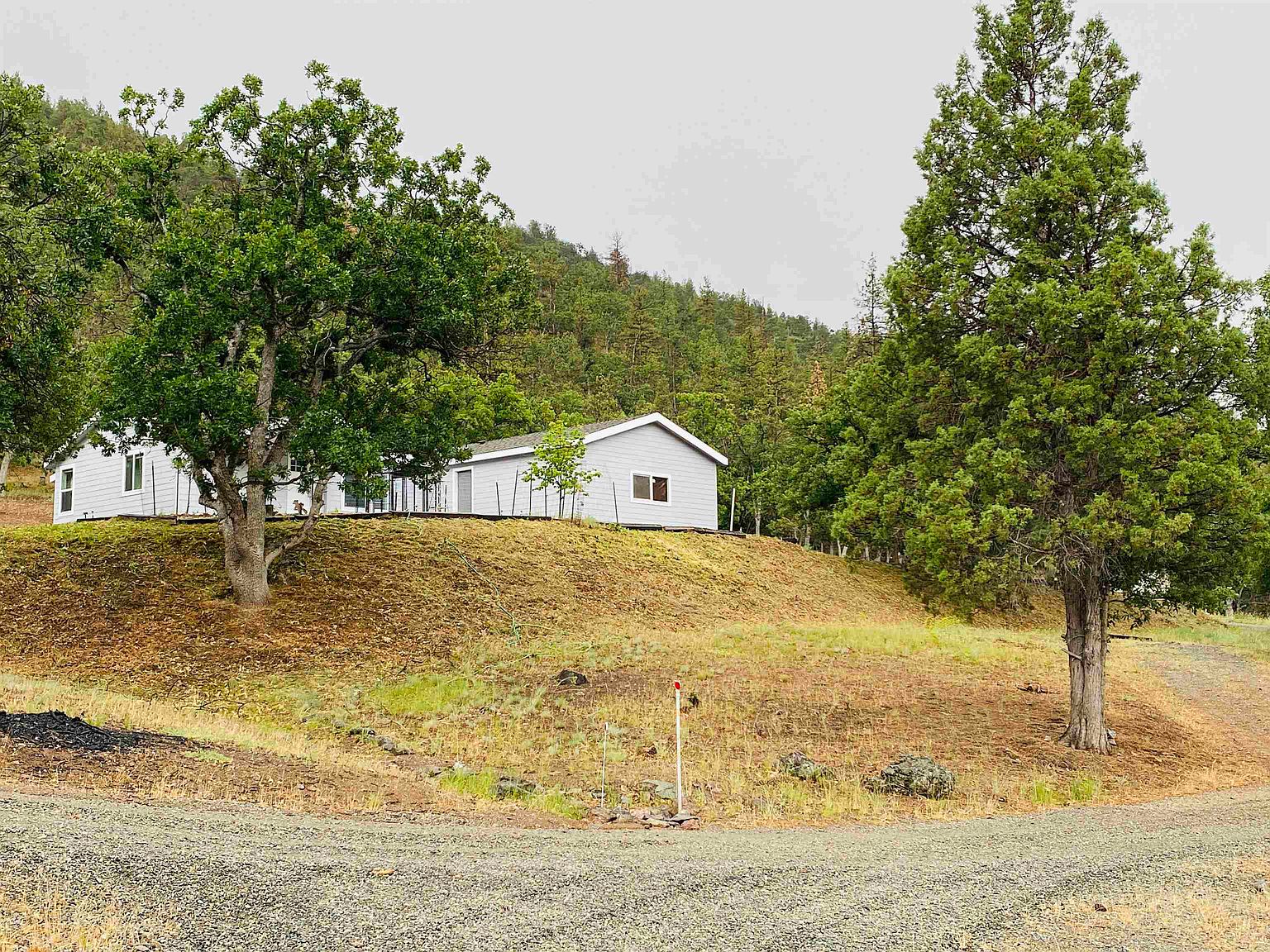 901 Air Force Way, Fort Jones, CA 96032 Zillow