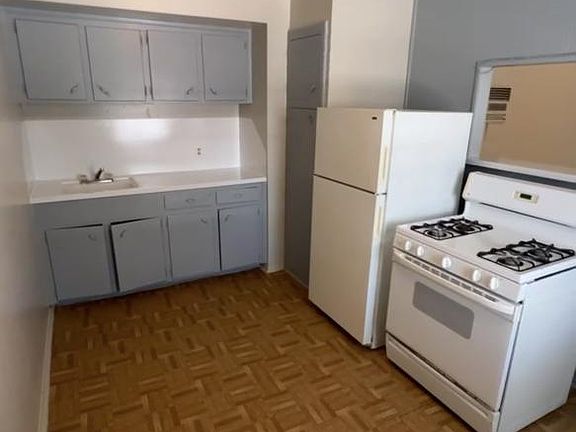 5th image of 5006 Cavalcade St #50-10