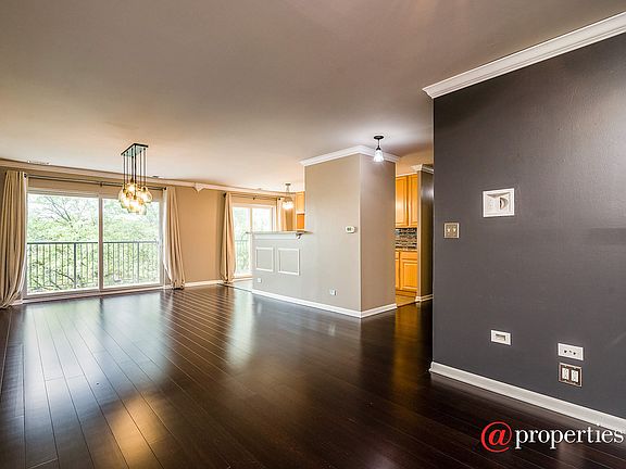Living Room / Dining Room