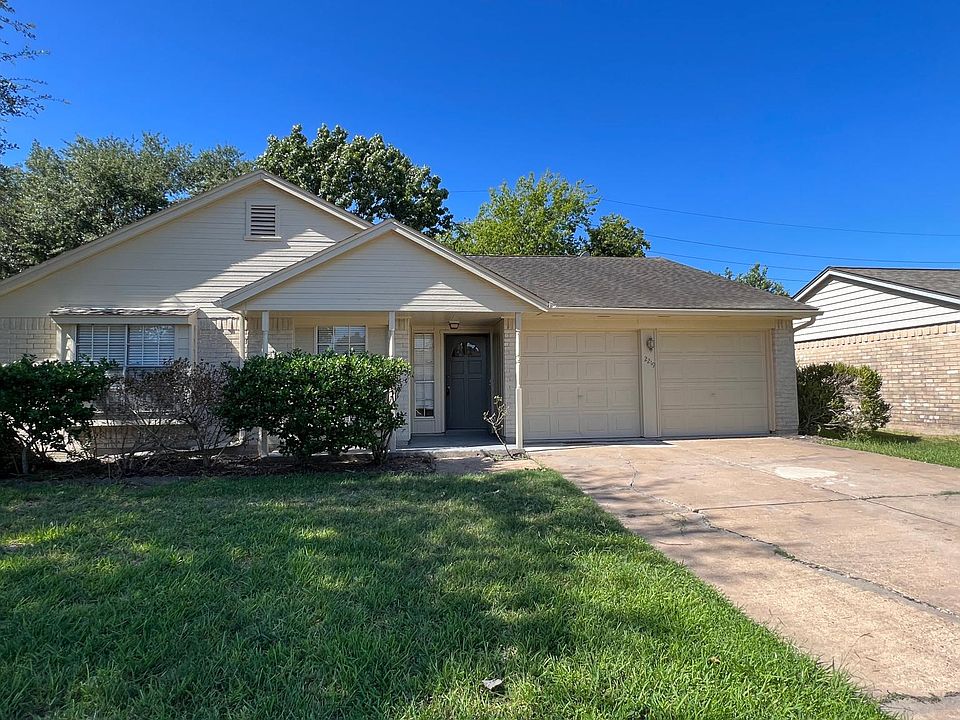 1st image of 2219 Squire Dobbins Dr