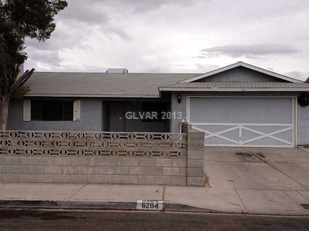 1st image of 6204 Sir Lancelot Cir