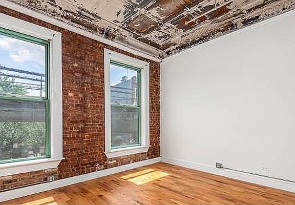 5th image of 1095 Putnam Ave #Cc2