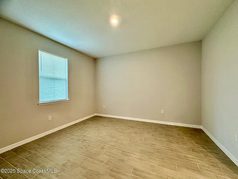 1326 Seeley Cir NW — Photo 20