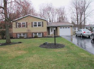 21 Haystack Rd, Clifton Park, NY 12065