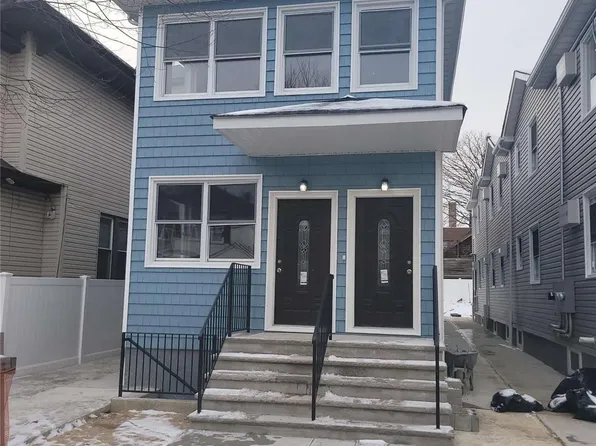 1323 Gipson Street, Far Rockaway, NY 11691