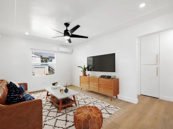 4903 Naples St, San Diego, CA 92110