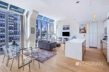 Rented by (Legacy) Elegran