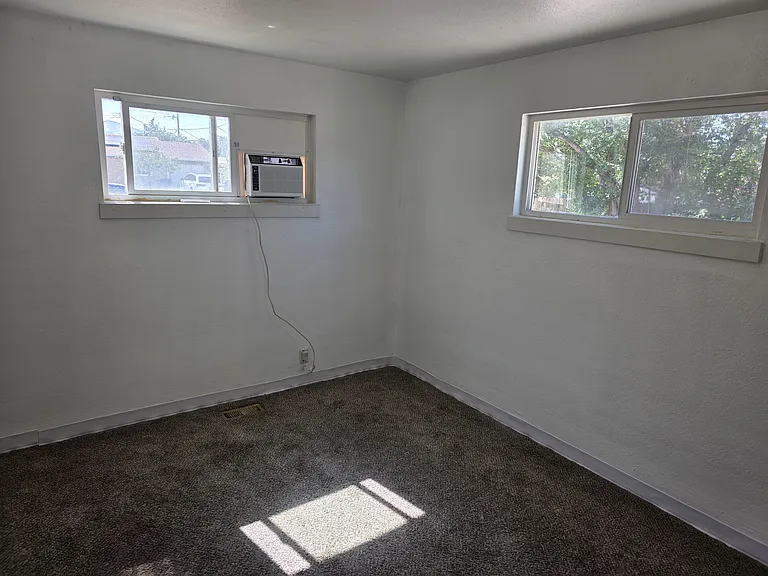 5041 S 4420 W — Photo 15