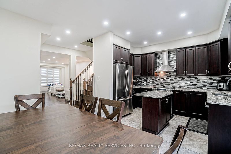 Brampton Townhouse for rent - 3 Bedrooms — photo 11