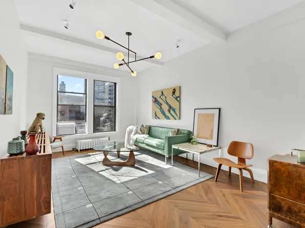 114 West 70th Street image 1 of 8