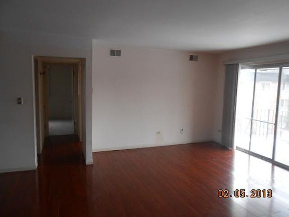2nd image of 1029 Burnham Ave APT 302