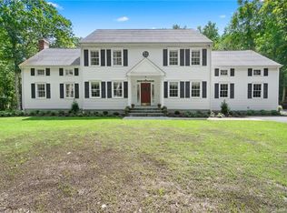 22 Northwood Rd, Madison, CT 06443