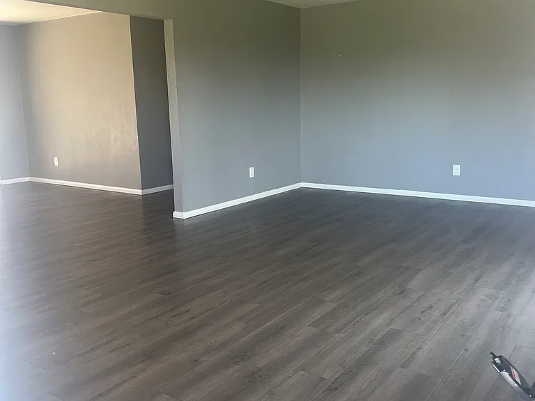 1545 Sweetwater Ln — Photo 4