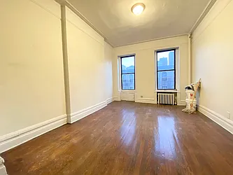 Rented by Manhattan Spaces