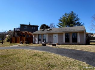 2022 Elizabeth Dr, Vinton, VA 24179