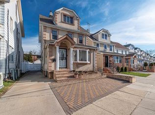 230-15 88th Avenue, Queens Village, NY 11427