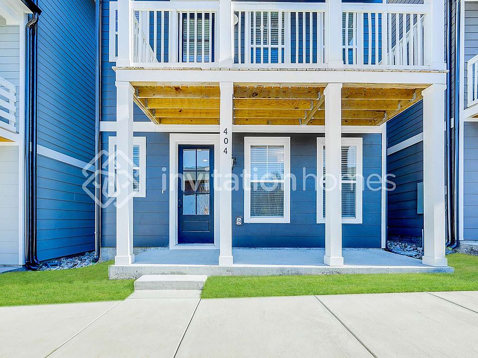 1st image of 647 Vernon Ave #404
