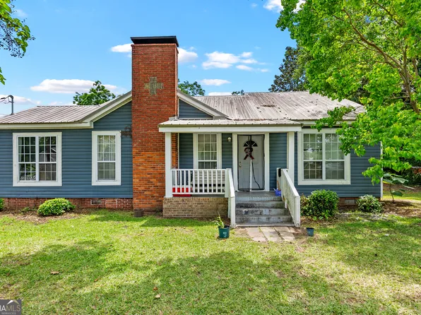 374 Sapp Ave SW, Pelham, GA 31779