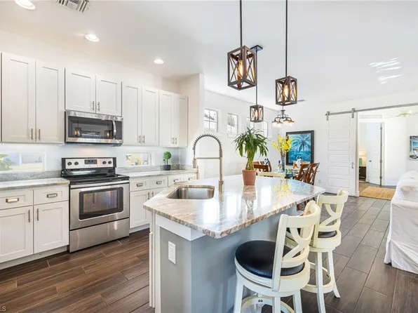 2974 Van Buren AVE, NAPLES, FL 34112