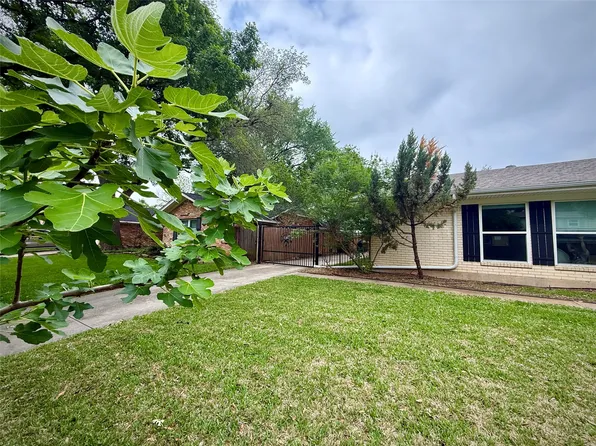 1206 Mildred Ln, Benbrook, TX 76126