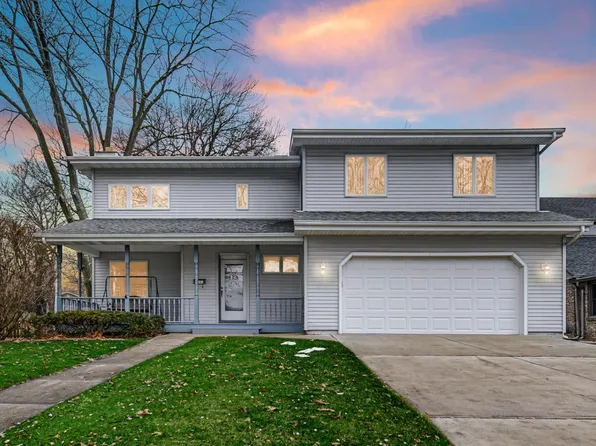 2141 Ridgewood St, Highland, IN 46322