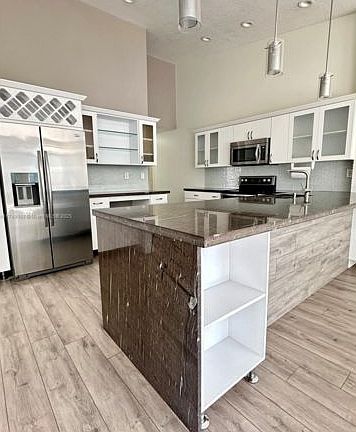 2nd image of 10262 NW 52nd Ln
