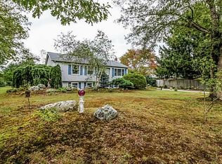 10 North Dr, Ashaway, RI 02804