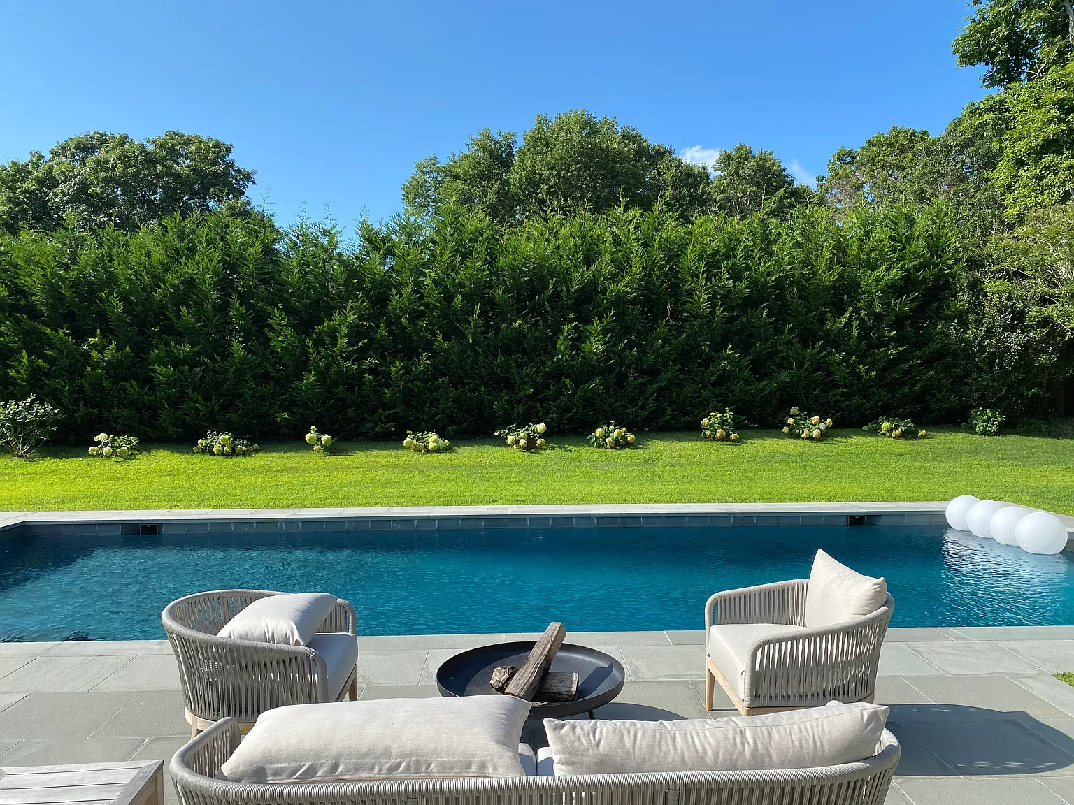Exceptional Sagaponack Home with Horse Farm Views and Pickle Ball — Photo 4