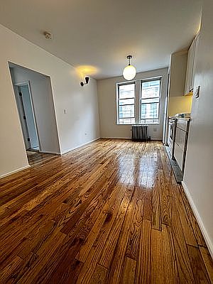 3rd image of 701 W 184th St #4M