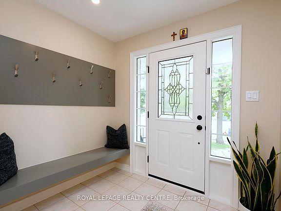 4th image of 156 Chudleigh St